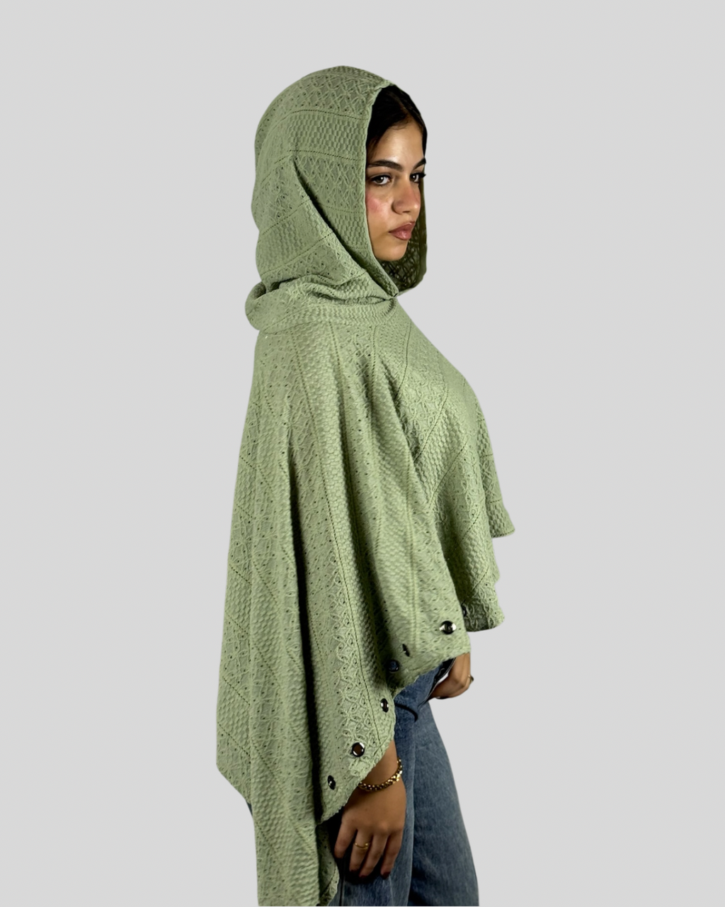 Nomad Cape - Mint Green